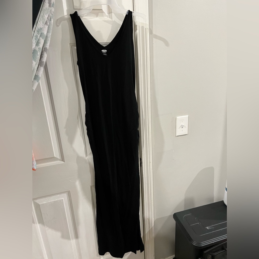 Black maternity maxi